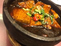 傣家石锅焖豆腐-滇越乘象云南餐厅(豆各庄店)
