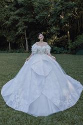 -Renee芮亦婚纱(原丽莎)