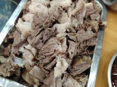 -春明狗肉馆(园丁花园店)