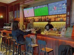-麦落精酿啤酒餐吧(先农大院店)