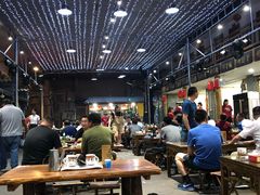 大堂-清真·老金烧烤·小龙虾(奥体中路店)