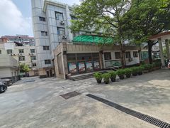 -矿泉游泳场
