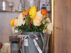 -ZING COFFEE 镜咖啡