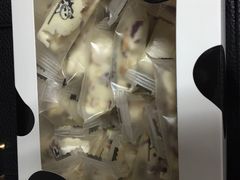 -苹果花园(乳山路店)