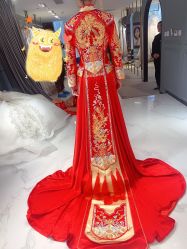 点击看大图 -GRACE KELLY婚纱与礼服(北京店)