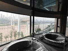 -Yolo私汤温泉设计师酒店(重庆南滨路店)