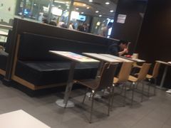 用餐区-麦当劳(金桥店)