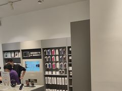 -Apple授权专营店(宝山万达店)