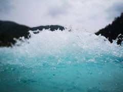 -十万大山布透温泉