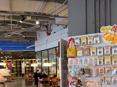 -魔方城市书房(中街益田店)