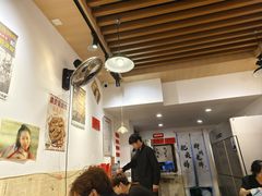 -柳州肥姨妈大骨螺蛳粉(江宁万达店)