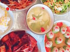 -天鹅到家·保姆月嫂育儿嫂(朝阳店)