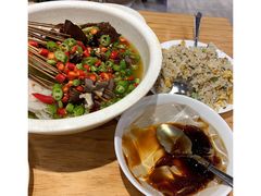 藤椒味钵钵鸡-嘉州叶婆婆钵钵鸡(建设路店)