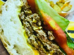 乌玛米双层堡-UMAMI乌玛米披萨·汉堡·清真Halal(红岭北店)
