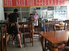 大堂-天回镇何氏豆腐(总店)