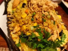 -Chom Cafe and Restaurant