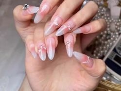 -RL Nail·瑞丽美甲美睫品牌原创店