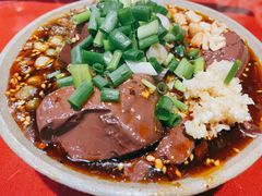 特色秘制红油血旺-谢老五跷脚牛肉·非遗传承店
