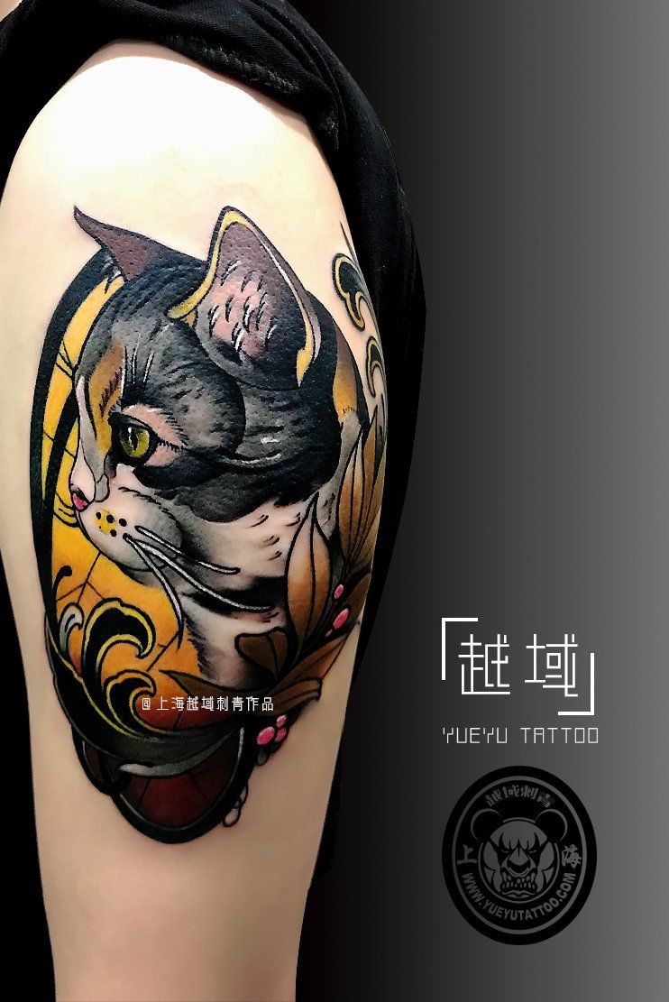 手臂猫咪纹身图案