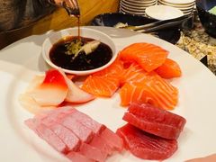 -怡咖啡海鲜自助餐厅(浦东香格里拉店)