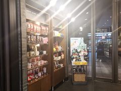 -星巴克(南翔五彩城店)