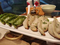 香辣肉锅贴-苏小柳手作点心(控江旭辉分院)