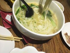 -茶花妹子云南餐厅(北大店)