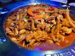 牛蛙煲-胖哥俩肉蟹煲(万国店)