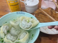 -潘国仙耳光馄饨(黄家阙路店)