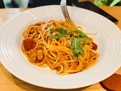 -必胜客(WOW昙华林店)