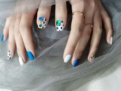 -群丽化妆摄影美甲纹绣培训学校