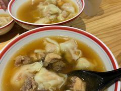 -八二小区抄手(龙湖上城天街店)