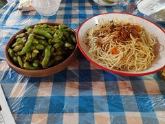 -老街烧烤大排档·地道湖北菜·龙虾馆(汉口火车站店)