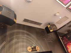-星璨火吧KTV聚会餐厅(丰庆路店)
