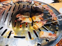 -秋香家韩式炭火烤肉(磐石路店)