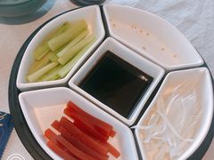 精品烤鸭-悦江(梅奔中心店)