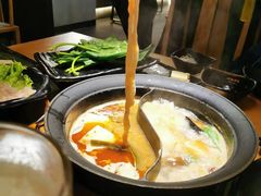 -呷哺呷哺(凯旋广场店)