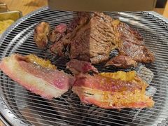 -青瓦餐厅·生鱼片·韩园烤肉(西塔店)