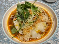 -巴扎美食·新疆菜·西域歌舞表演餐厅(新疆大厦店)