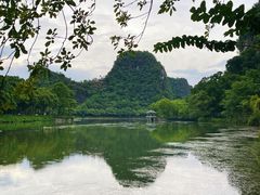 -星湖旅游景区七星岩