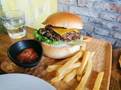牛肉汉堡-Rural Tequila墨西哥餐厅(东川路店)