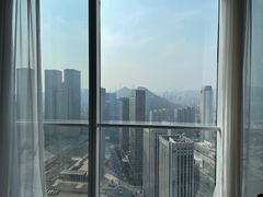 -大连星海皇冠假日酒店