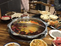 -灌县老妈砂锅串串香