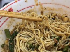 -叶伟胡辣壳面(两路口店)