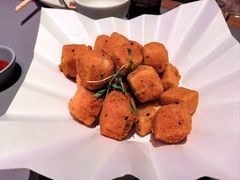 -桂满陇·手作小笼包&江南叫花鸡(中山公园店)
