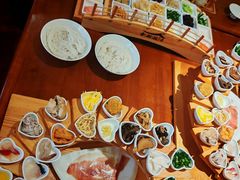 -香麒园·过桥米线·南湖雅宴