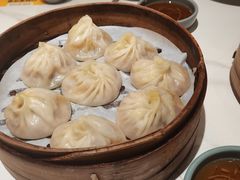 -馋三尺蟹粉小笼(人民广场店)