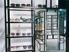 -Trend1881视光·蔡司视觉(领展广场店)