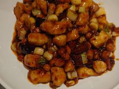 -渝信川菜 · 川味家常菜(财富购物中心店)
