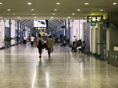 -班达拉奈克国际机场